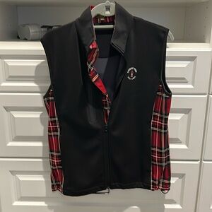 SeaPines collection golf vest with plaid for RBC heritage classic.